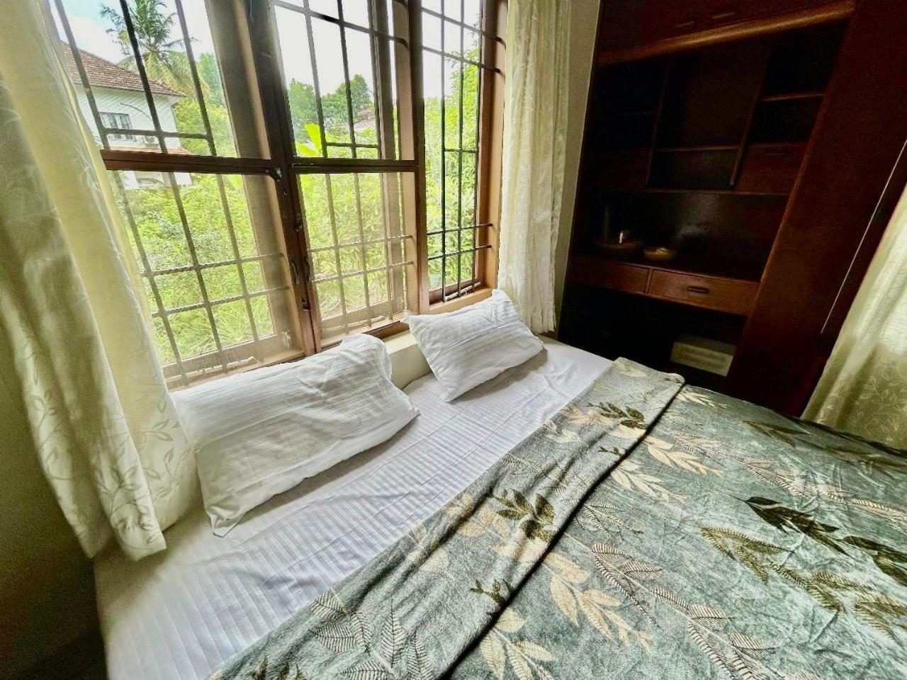 Mango Tree Villa Kochi ภายนอก รูปภาพ